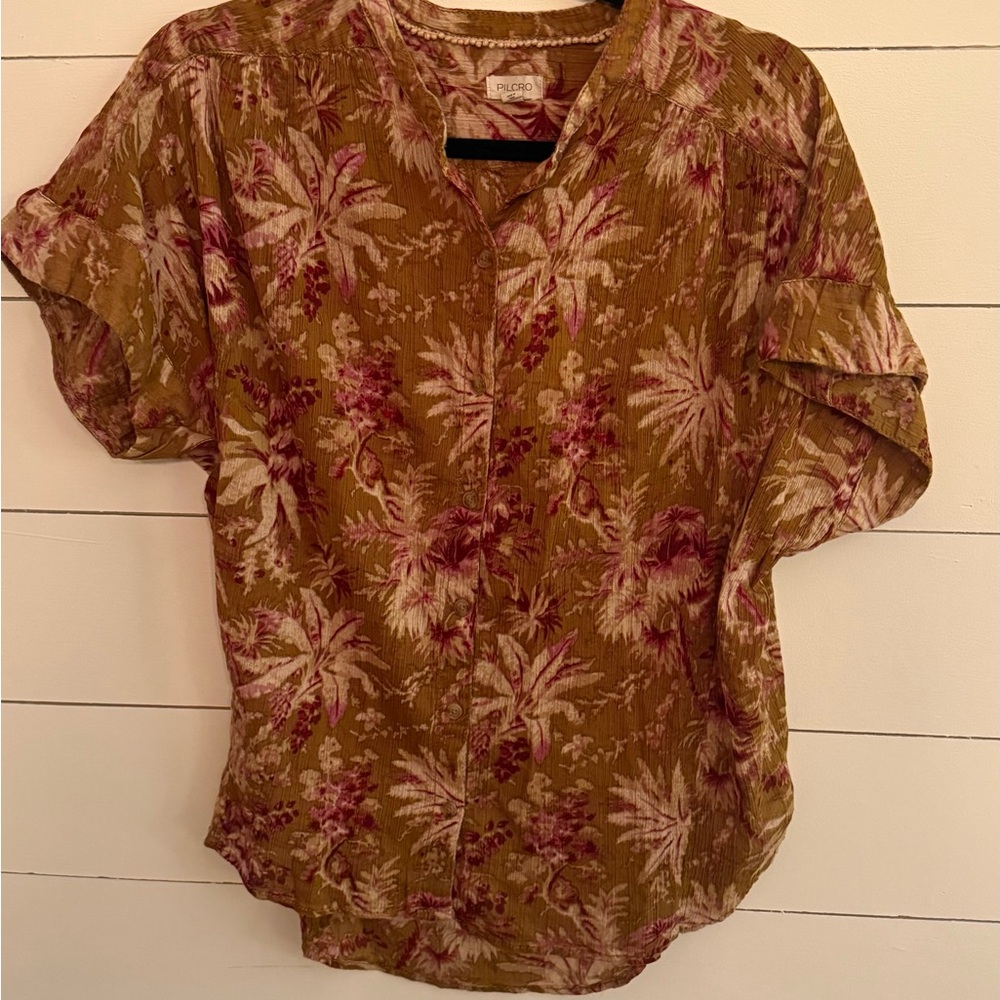 Pilcro Anthropologie bat wing Floral Blouse